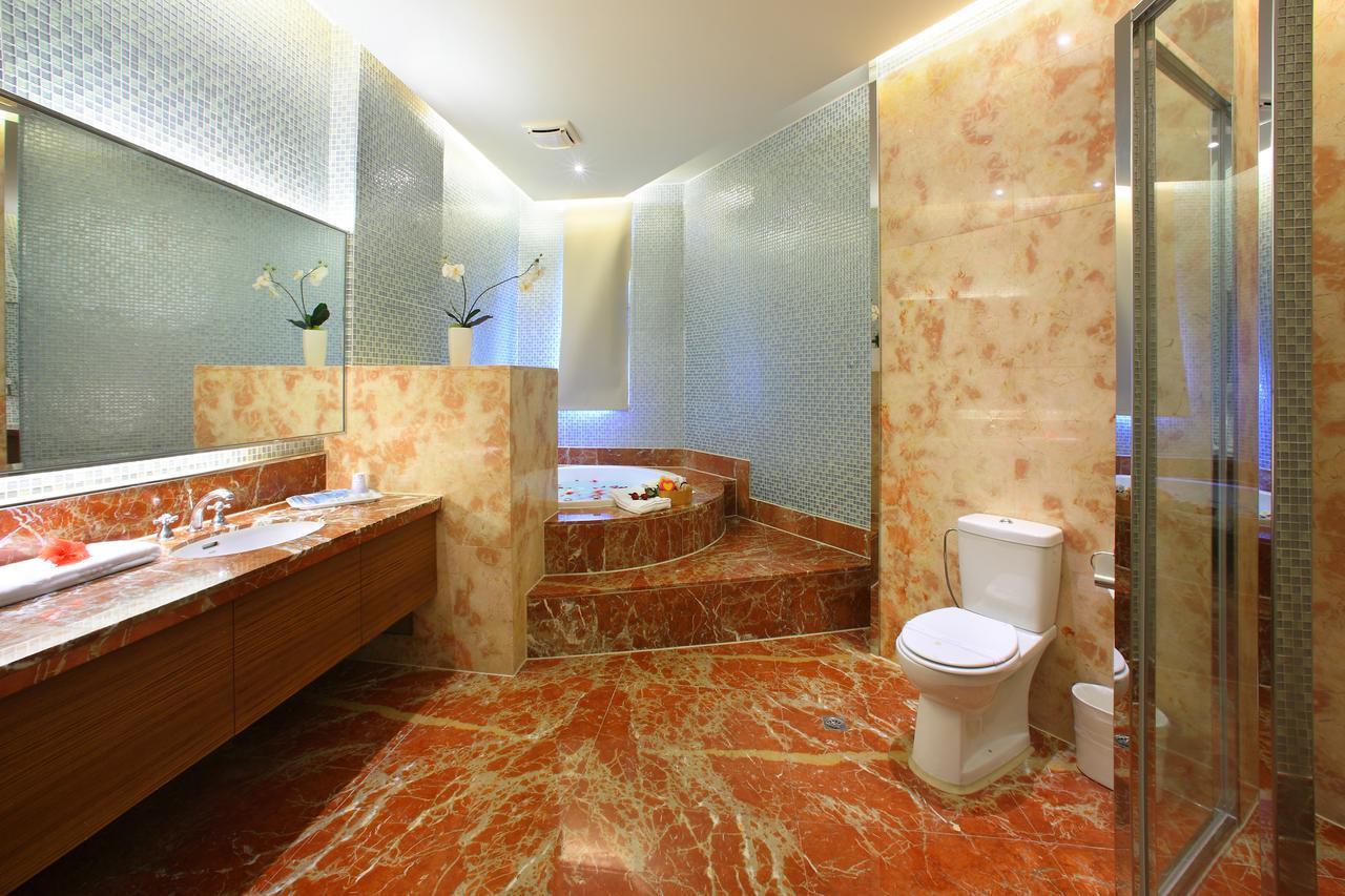 Spring Hotel Тайчжун Экстерьер фото